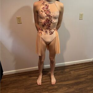 Glamour lyrical costume